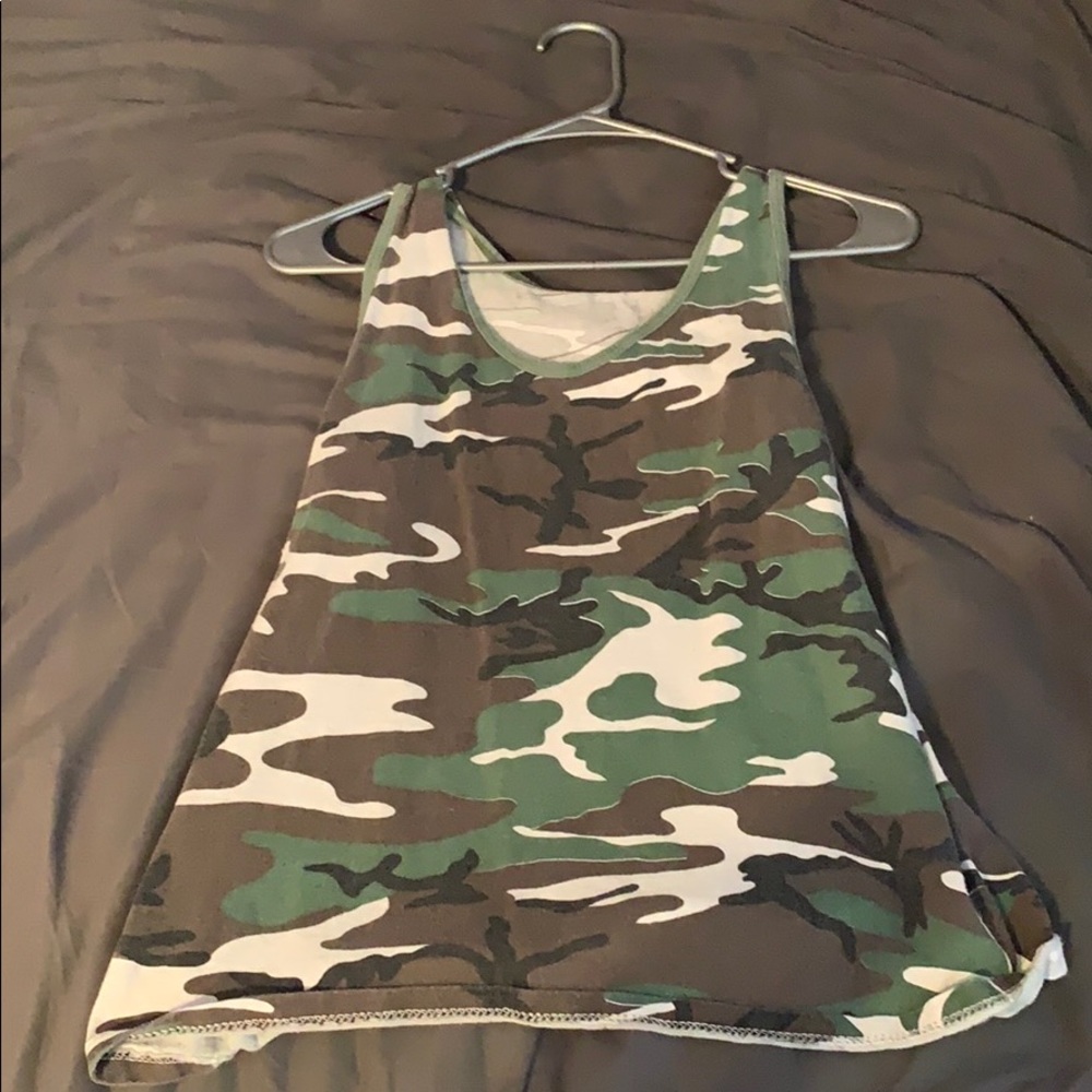 Men’s Small Camo Tank Top